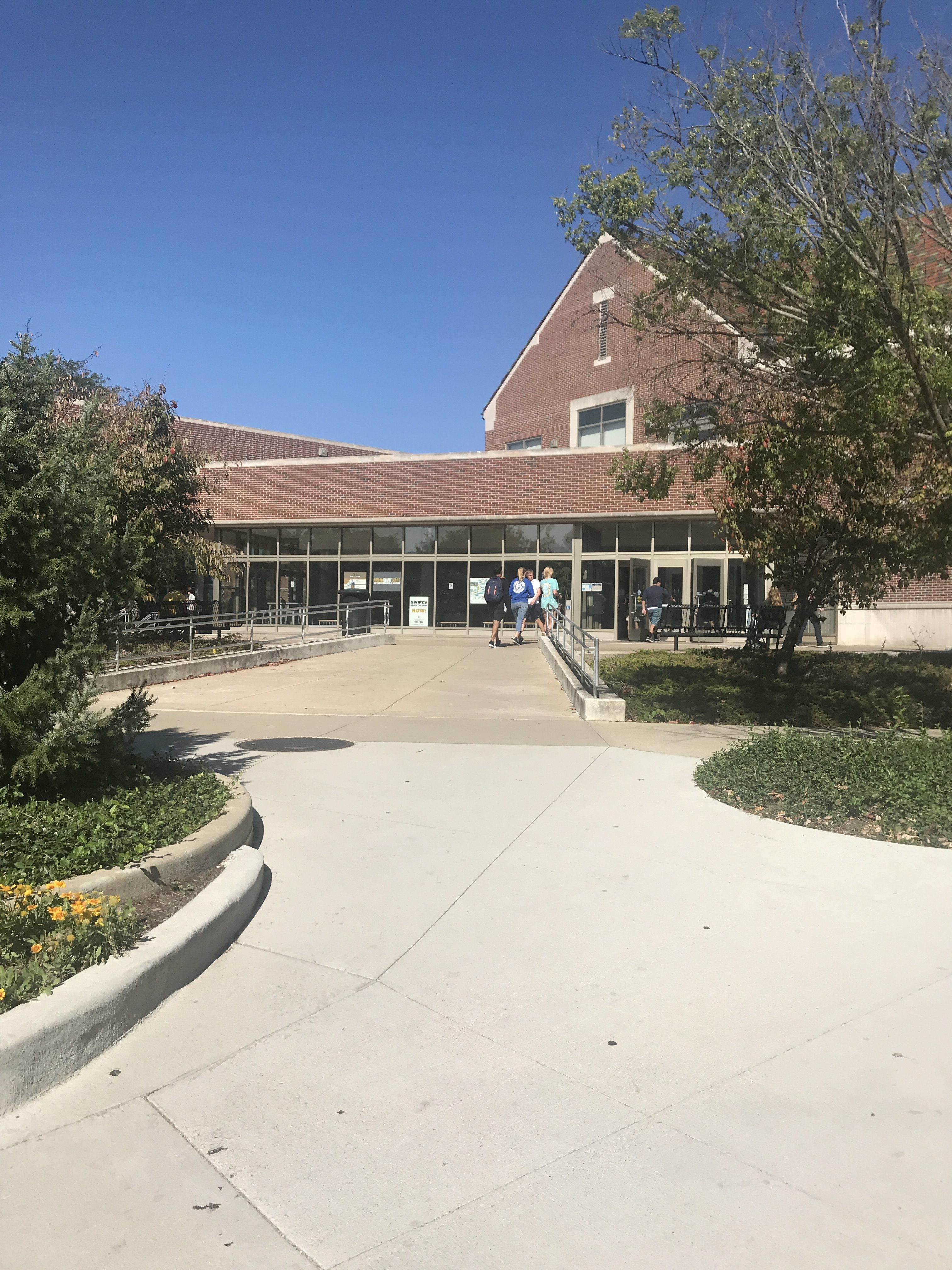 Ford - Accessible Entrance