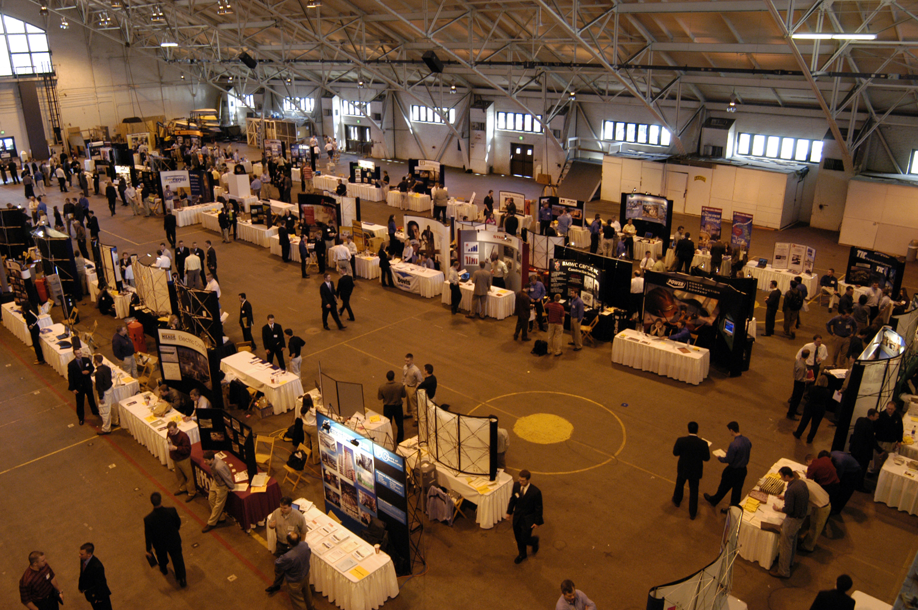 Students and recruiters fill the Purdue Armory for last year's Construction Roundtable, sponsored by the Department of Building Construction Management. The event is one of the factors leading to the department's consistent 100 percent job placement for graduating seniors. (Purdue University file photo)